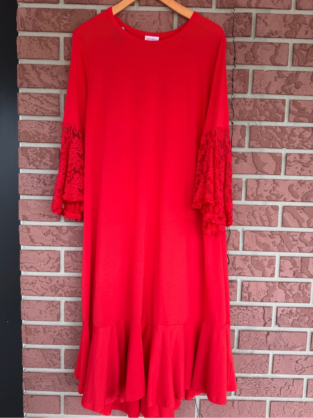 LuLaRoe Bright Red Tee